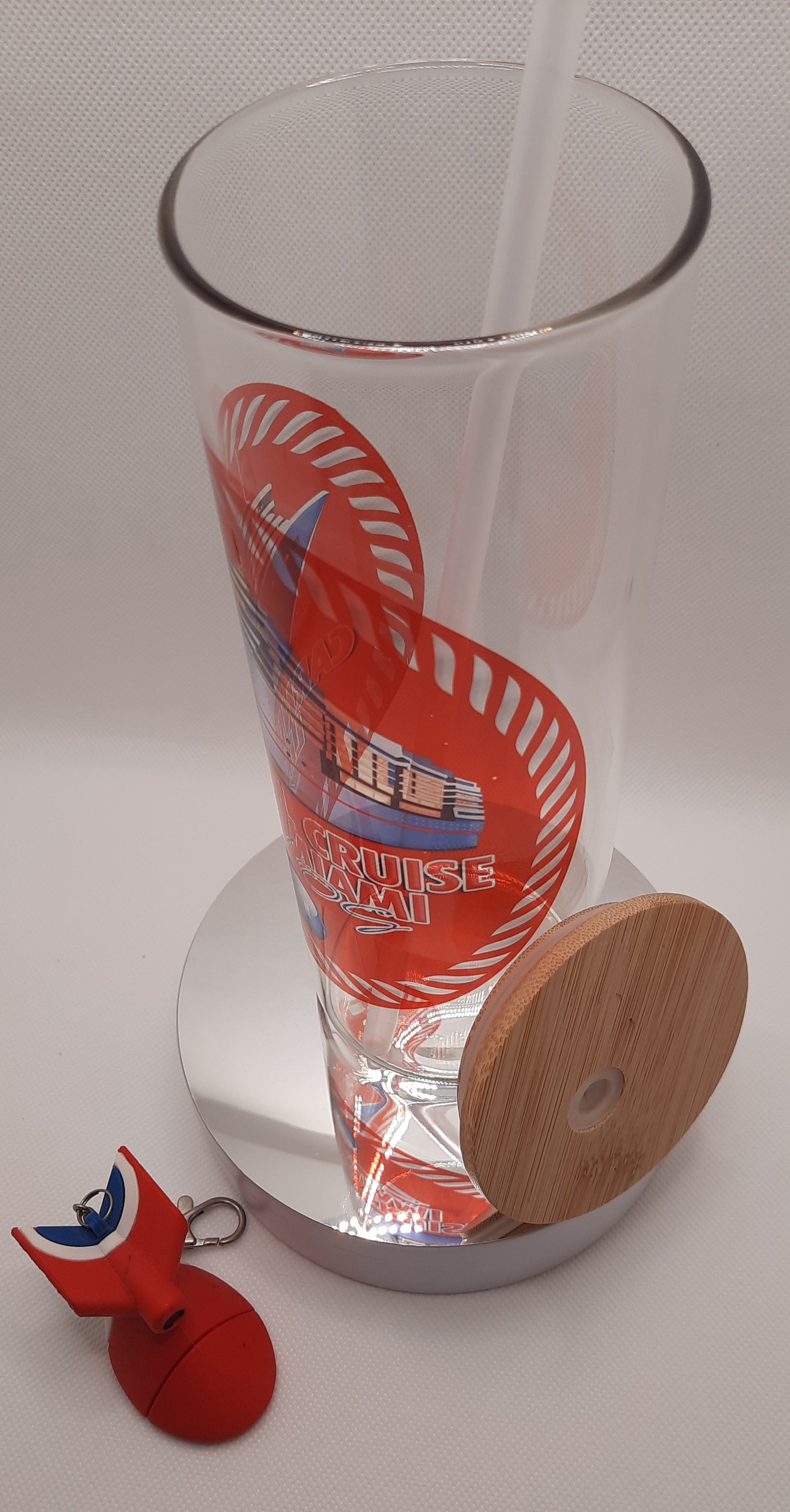 20 Oz Glass Tumbler CCL Miami Blog with Bamboo Lid for drinks or beer.